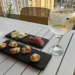 Casa Vista *